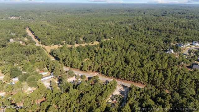 376 Foxfire Road, Aberdeen, NC 28315