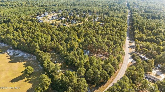 376 Foxfire Road, Aberdeen, NC 28315