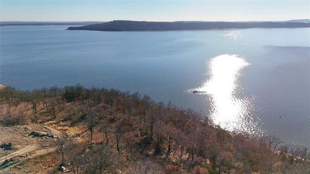 182 Patriot Point, Eufaula, OK 74432