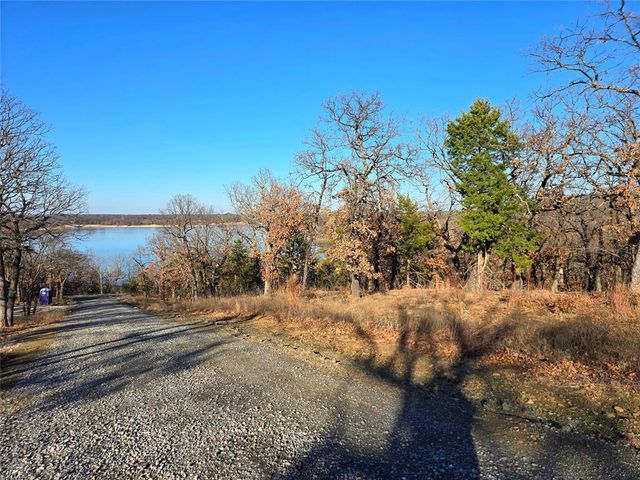 182 Patriot Point, Eufaula, OK 74432
