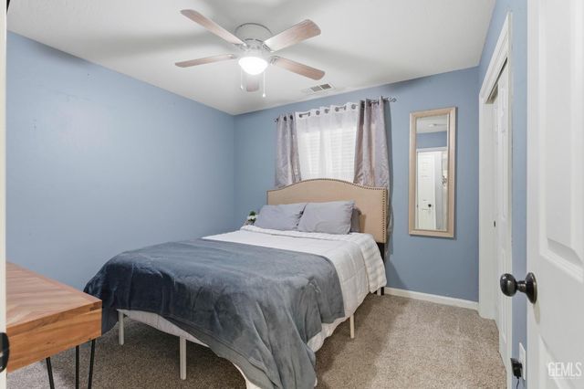 245 Sherman Peak Drive, Bakersfield, CA 93308