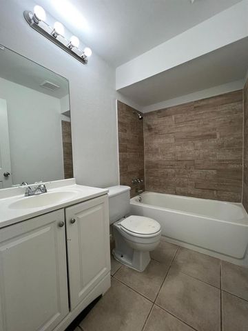 4153 SPITFIRE AVENUE, Kissimmee, FL 34741