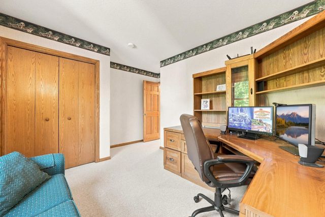 8659 Quinwood Lane N, Maple Grove, MN 55369