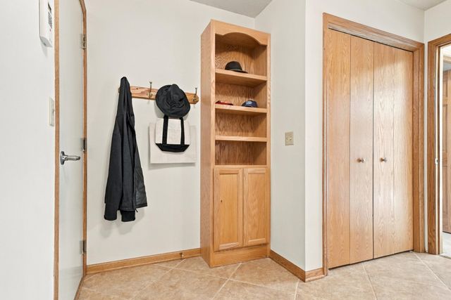 8659 Quinwood Lane N, Maple Grove, MN 55369