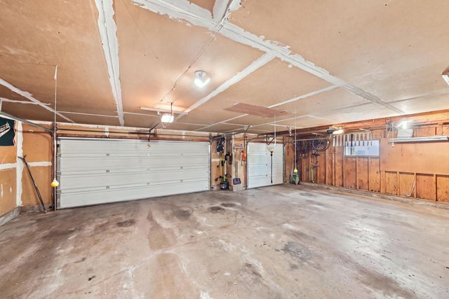 8659 Quinwood Lane N, Maple Grove, MN 55369