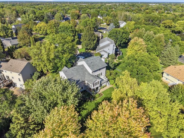 8659 Quinwood Lane N, Maple Grove, MN 55369