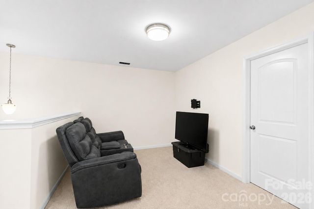 427 Inlet Place Drive, Winston Salem, NC 27127