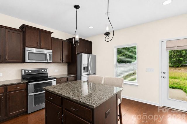 427 Inlet Place Drive, Winston Salem, NC 27127