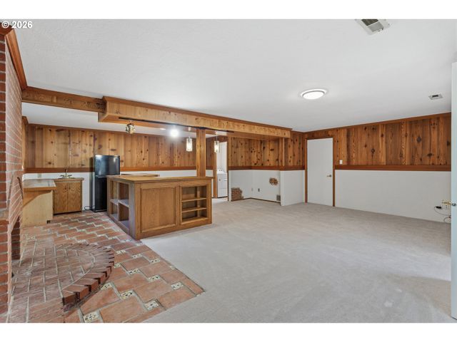 9851 Se KING Way, Happy Valley, OR 97086