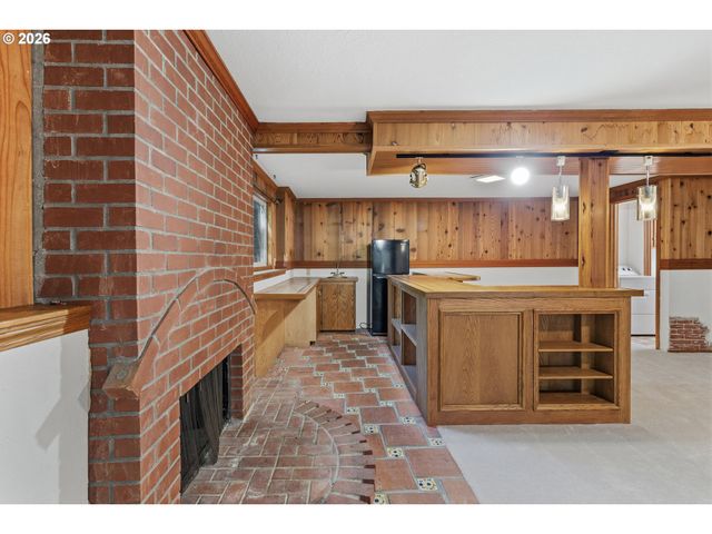 9851 Se KING Way, Happy Valley, OR 97086