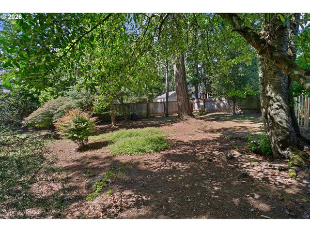 9851 Se KING Way, Happy Valley, OR 97086