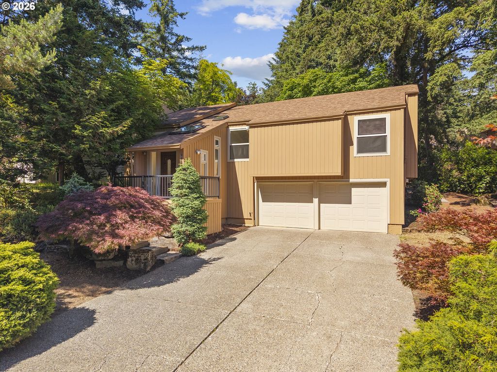 9851 Se KING Way, Happy Valley, OR 97086