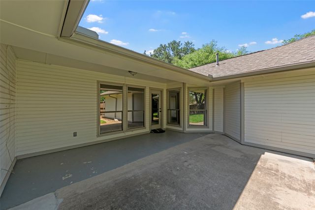 156 Simmons Drive, Coppell, TX 75019