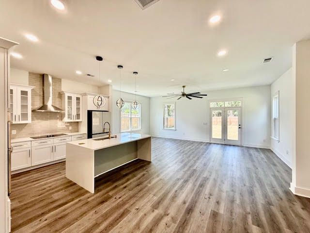 1934 Aichele Drive, North Charleston, SC 29406