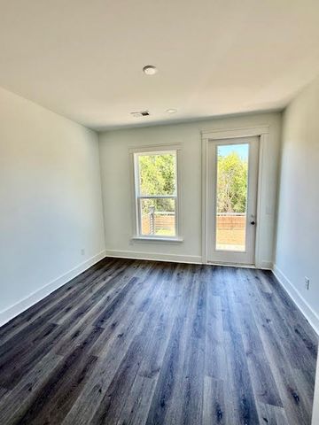1934 Aichele Drive, North Charleston, SC 29406