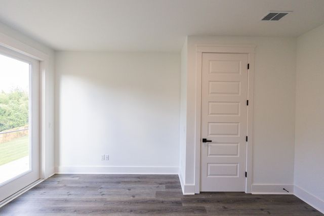 1934 Aichele Drive, North Charleston, SC 29406