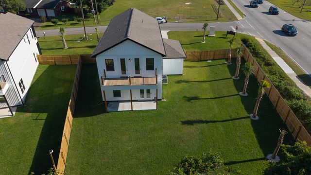 1934 Aichele Drive, North Charleston, SC 29406