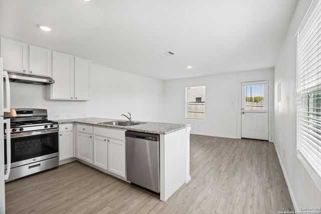 20305 Andalusite Way, San Antonio, TX 78264