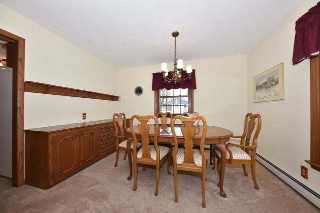 10551 W Keefe AVENUE, Wauwatosa, WI 53222