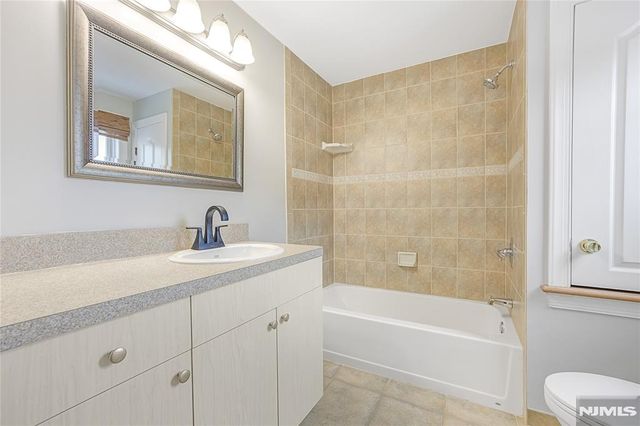 56 Woodward Avenue 2, Rutherford, NJ 07070