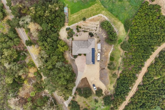 45600 La Cruz Dr., Temecula, CA 92590