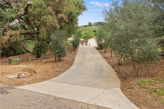 45600 La Cruz Dr., Temecula, CA 92590