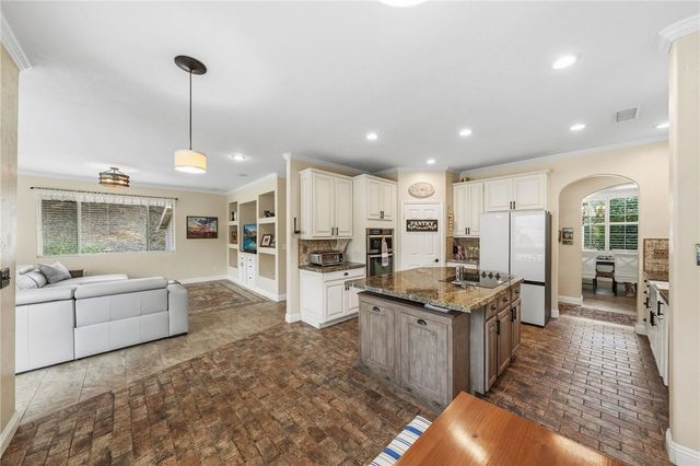 45600 La Cruz Dr., Temecula, CA 92590