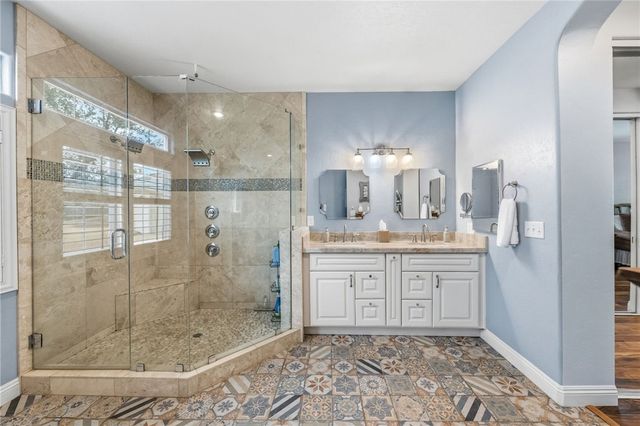 45600 La Cruz Dr., Temecula, CA 92590