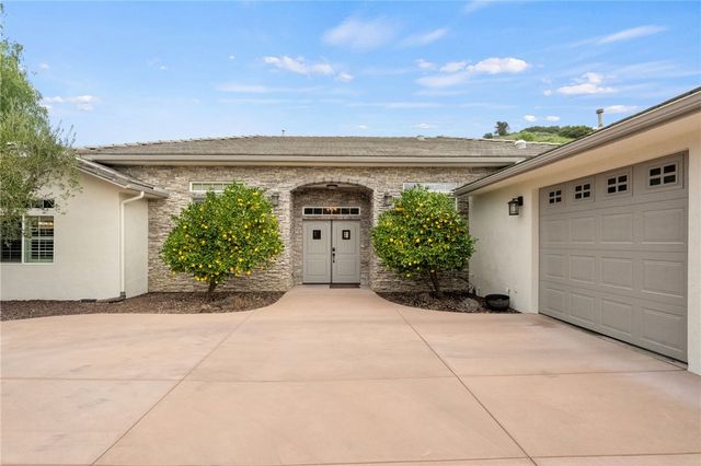 45600 La Cruz Dr., Temecula, CA 92590