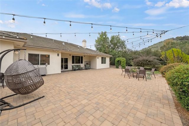 45600 La Cruz Dr., Temecula, CA 92590