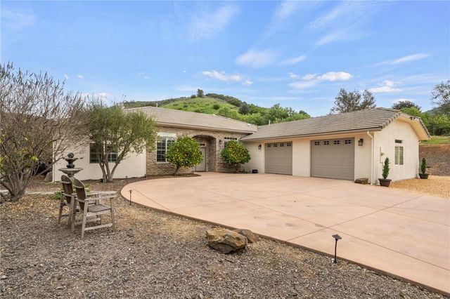 45600 La Cruz Dr., Temecula, CA 92590