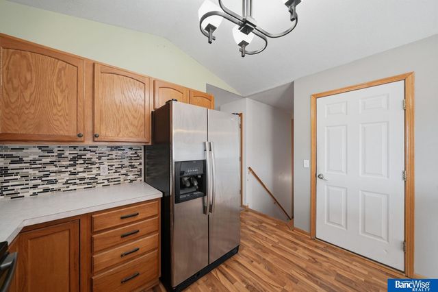 1557 SW 11Th Place, Lincoln, NE 68522