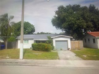 6727 Sheridan St 1, Hollywood, FL 33024