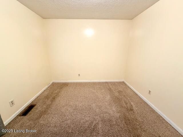 600 Ewing Ln, Jeffersonville, IN 47130