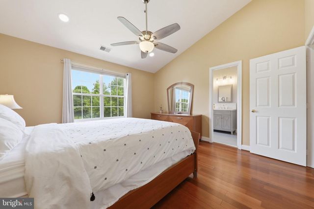 20310 TROLLEY CROSSING CT, Montgomery Village, MD 20886
