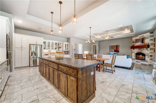 1123 Long Hollow, Canyon Lake, TX 78133