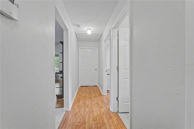 6727 NW 26 TERRACE, Gainesville, FL 32653