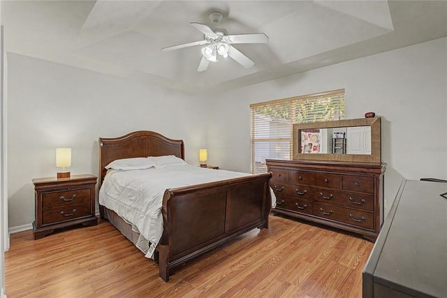 6727 NW 26 TERRACE, Gainesville, FL 32653