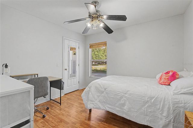 6727 NW 26 TERRACE, Gainesville, FL 32653