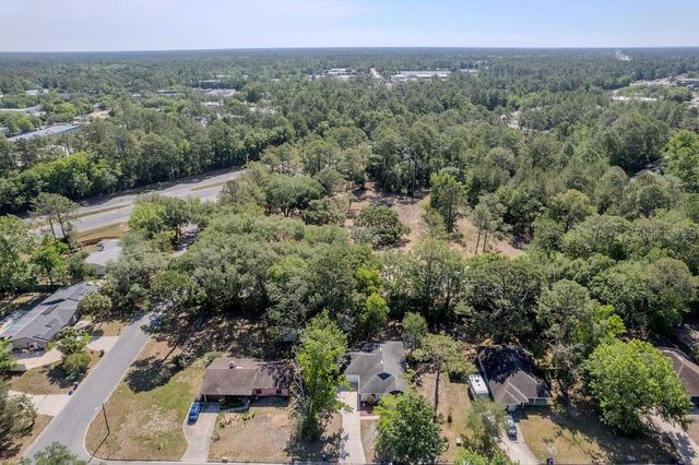 6727 NW 26 TERRACE, Gainesville, FL 32653