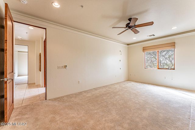 767 E Canyon Rock Road, Green Valley, AZ 85614