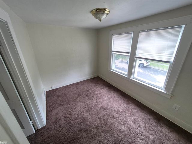 601 Lathrop Street, Lansing, MI 48912