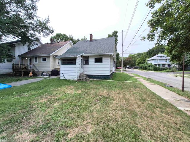601 Lathrop Street, Lansing, MI 48912