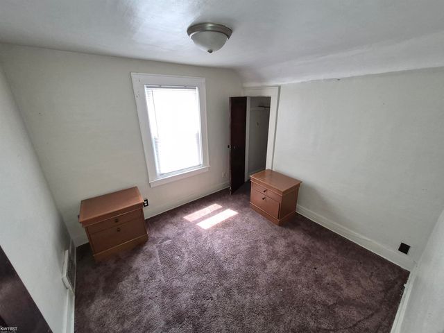 601 Lathrop Street, Lansing, MI 48912