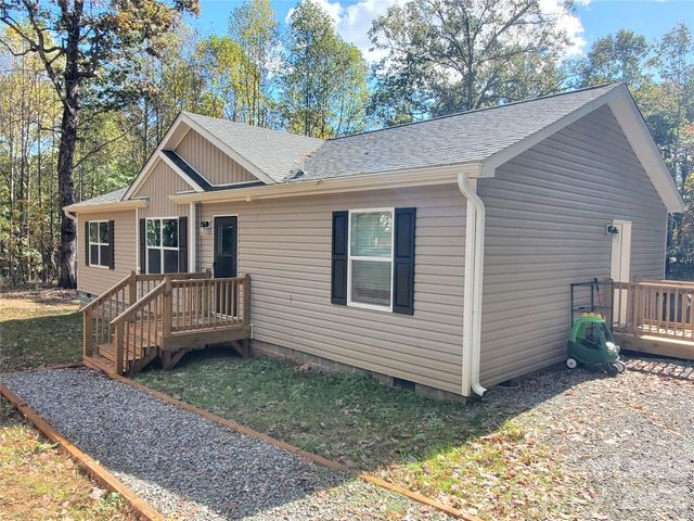 118 Valley Springs Drive, Olin, NC 28660