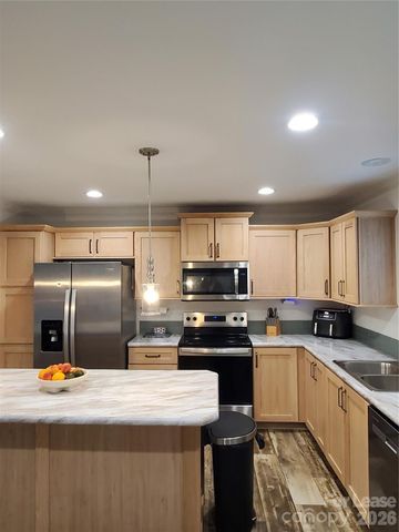 118 Valley Springs Drive, Olin, NC 28660