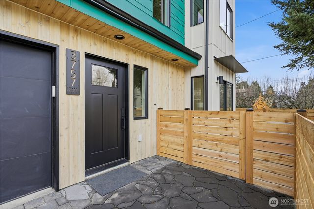 3757 SW Austin Street, Seattle, WA 98126