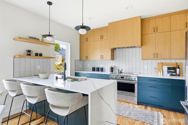 3757 SW Austin Street, Seattle, WA 98126