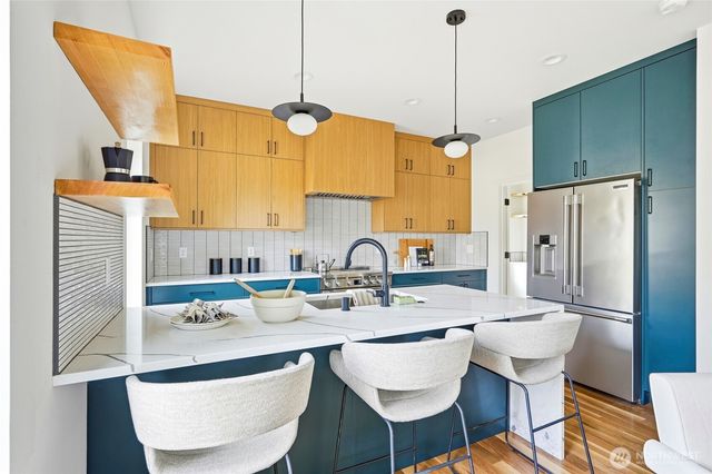 3757 SW Austin Street, Seattle, WA 98126