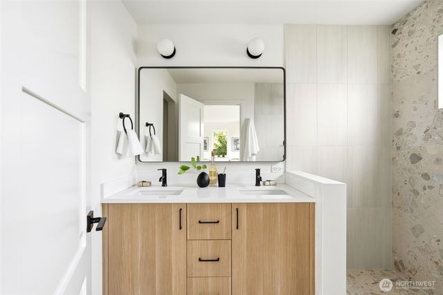 3757 SW Austin Street, Seattle, WA 98126